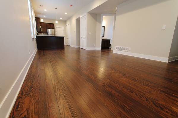 Building Photo - The Big Master 3 bedroom home-- A Must-See...