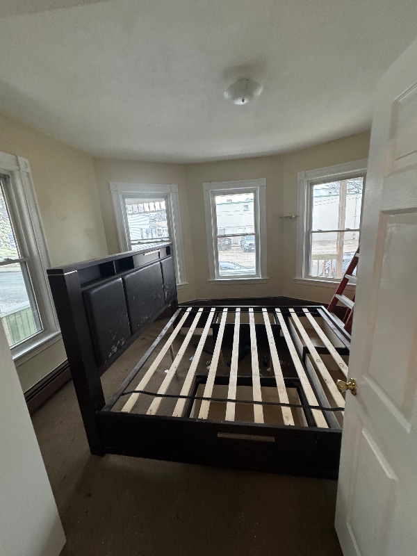 Building Photo - 21 Branch St