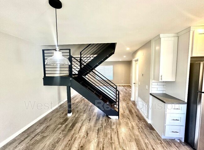 Foto del edificio - 10635 Aristocrat Ct