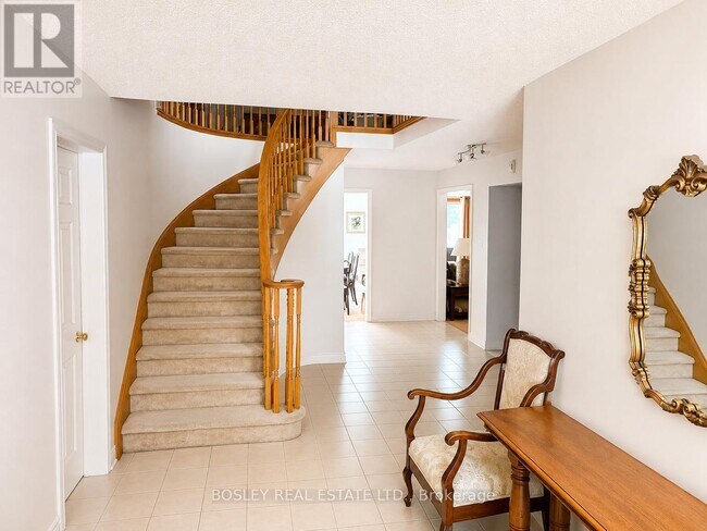 Photo du bâtiment - 1606 Heritage Way