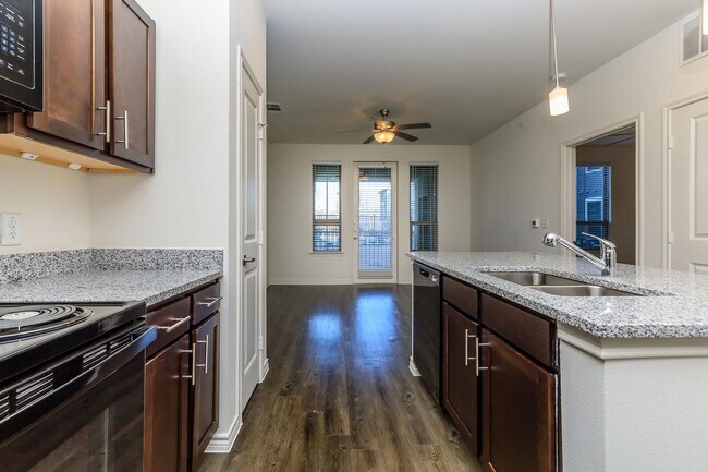 Foto del edificio - Limestone Ridge (55+) Income Restricted