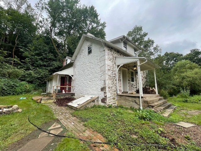Building Photo - 1586 Green Hills Rd