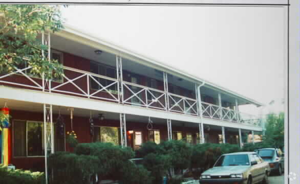 Foto principal - Laguna Place