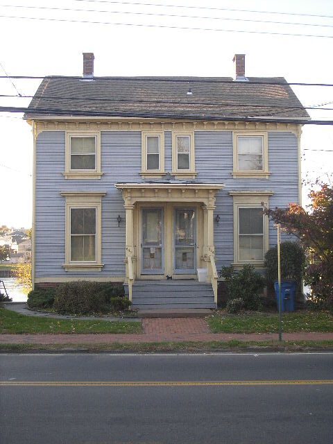 Primary Photo - 642 Quinnipiac Ave