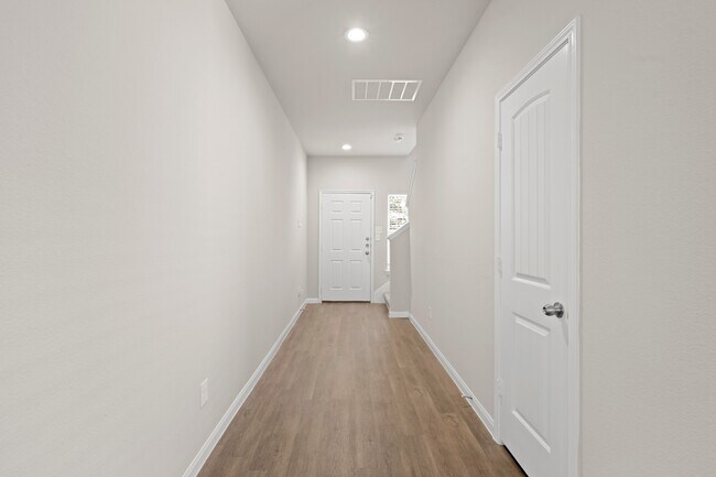 Foto del edificio - 5710 Esk River Trl