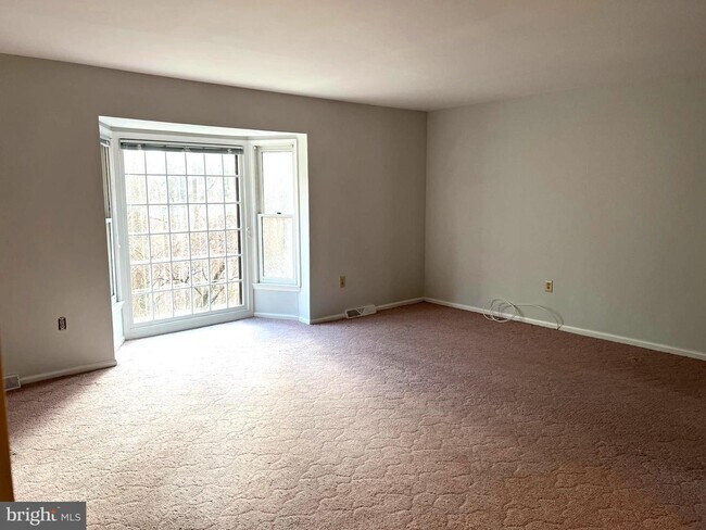 Building Photo - 519 Bay Dale Ct