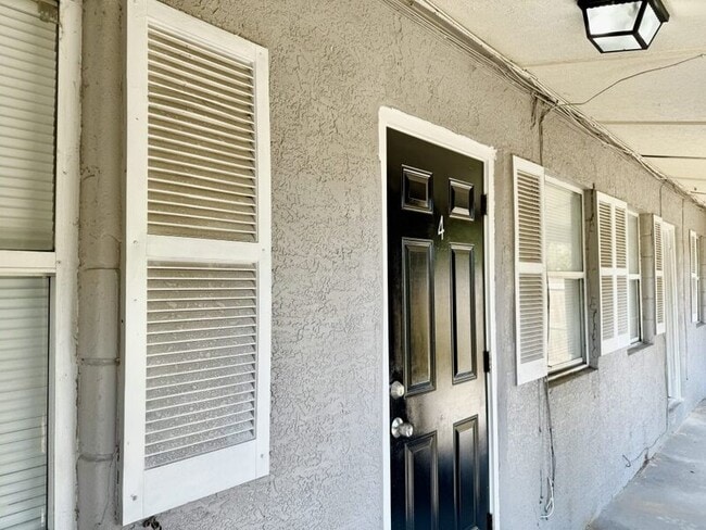 Foto del edificio - 932 22nd St S