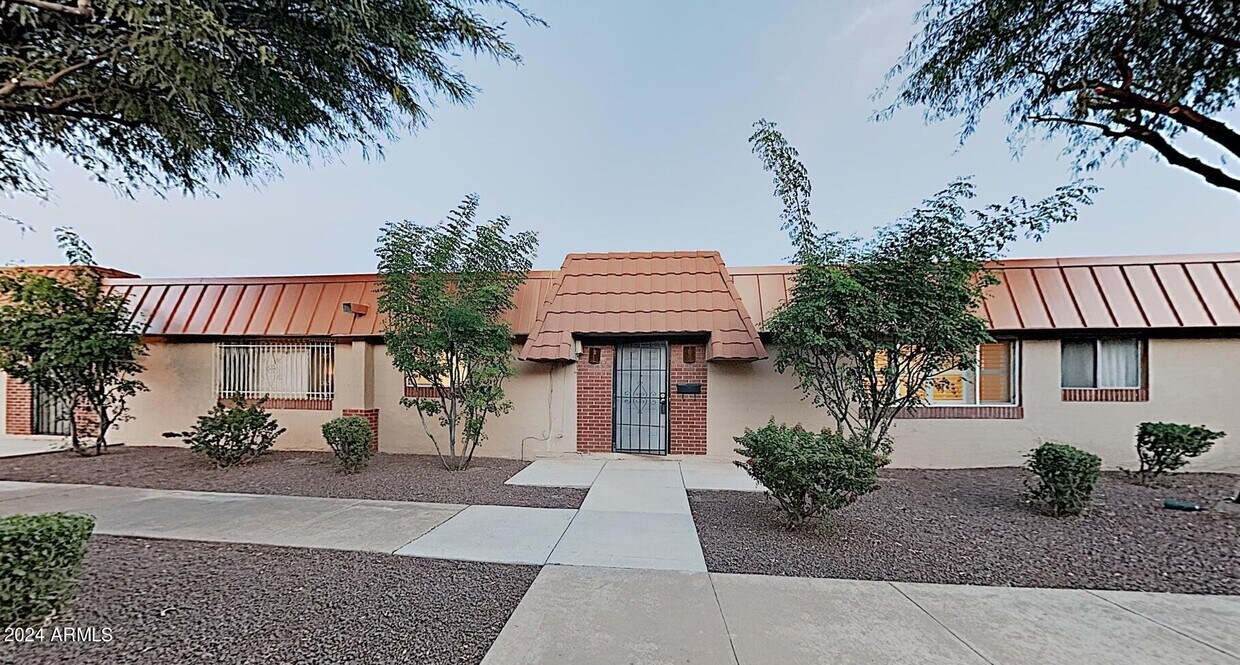7773 N 19th Ave, Phoenix, AZ 85021 Townhome Rentals in Phoenix AZ