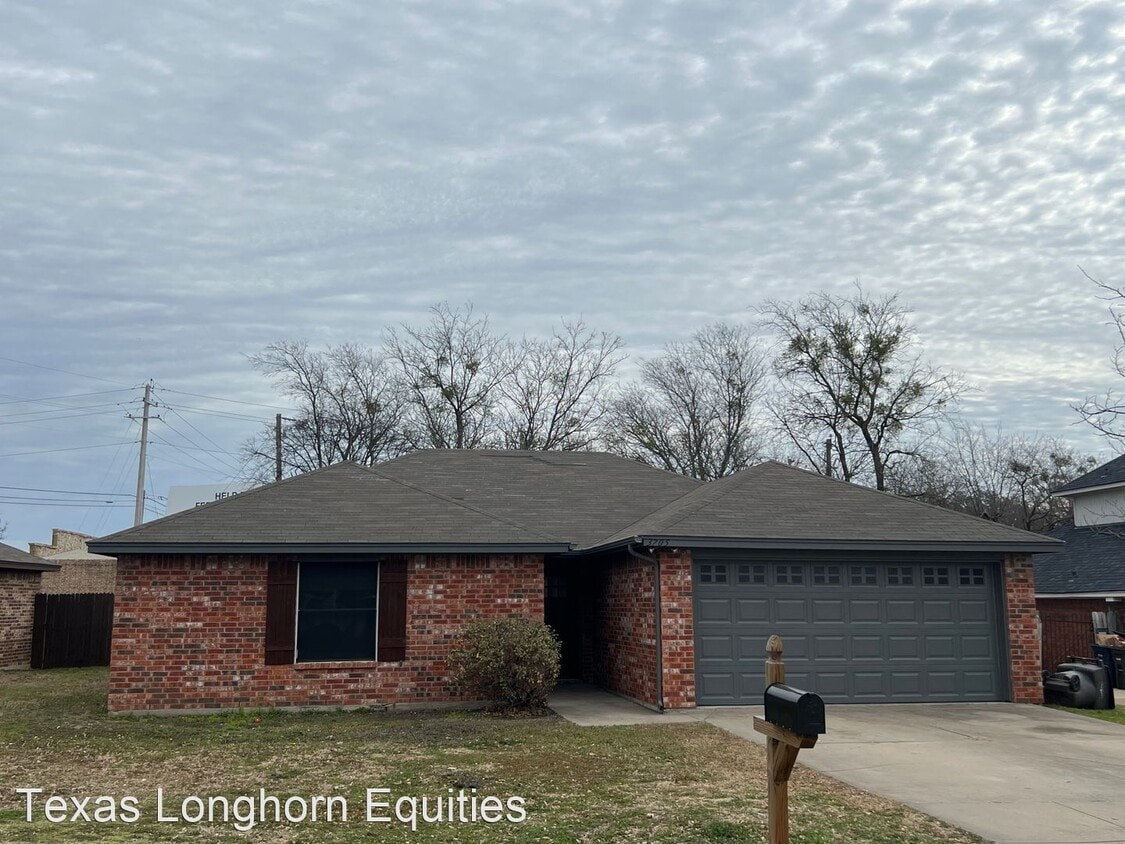 3705 Devonaire Dr, Aledo, TX 76008 House Rental in Aledo, TX