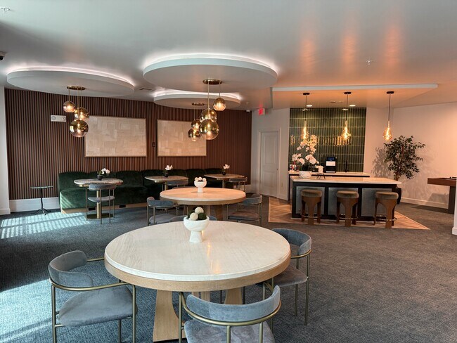 Café Internet - San Antigua Apts