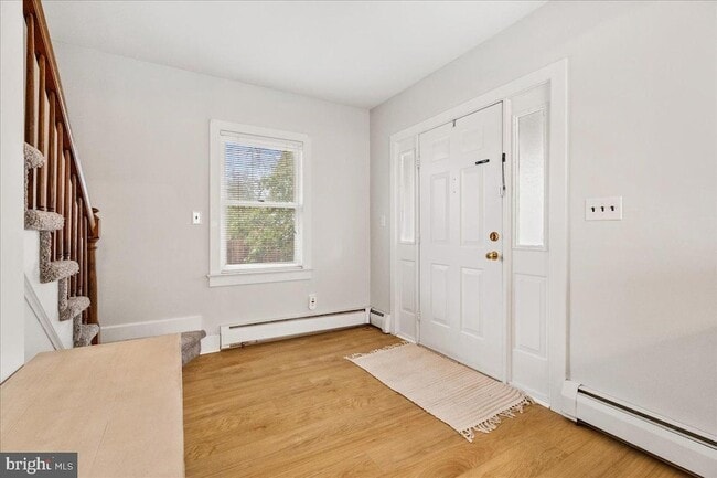 Building Photo - 21 Heathcote Brook Rd