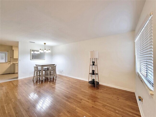 Foto del edificio - 2635 SW 35th Pl