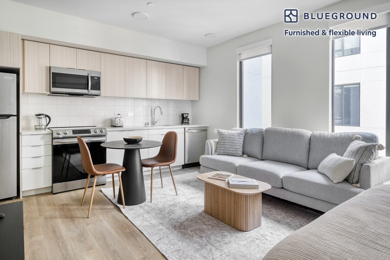 Foto principal - 2033 Blake St
