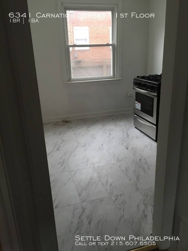 Building Photo - RENT THIS:Germantown 1 Bedroom Apartment