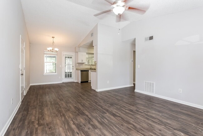 Building Photo - 3695 Deer Crossing Pl