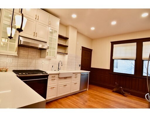 Foto del edificio - 28 Brookledge St