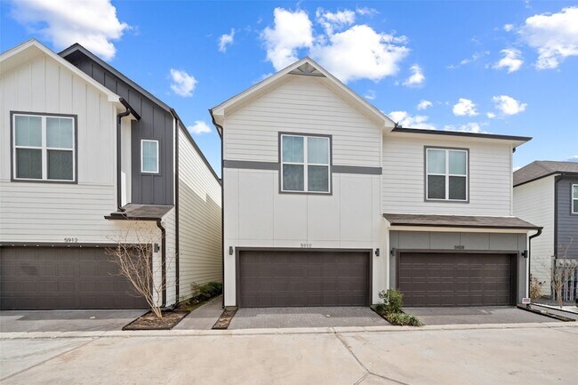 Foto del edificio - 5910 Haring Ln
