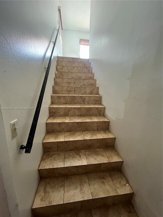 Foto del edificio - 334 E 21st St