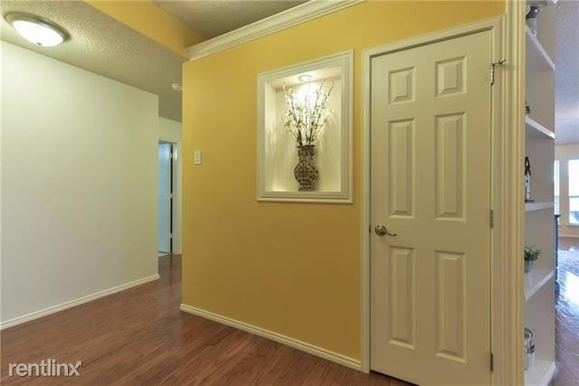 Building Photo - 3 br, 2 bath House - 542 Diamond Creek Drive