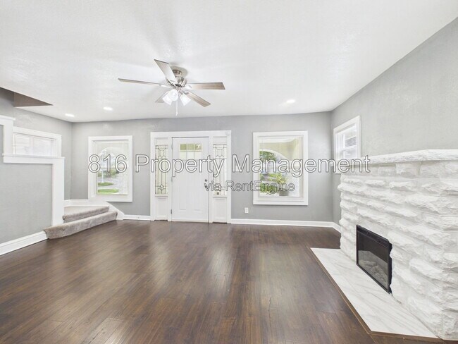 Foto del edificio - 3714 Benton Blvd