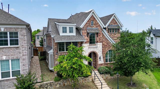 Building Photo - 8700 Fairway Ln