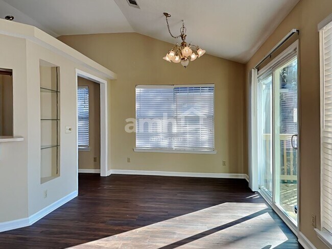 Building Photo - 209 Mariners Way