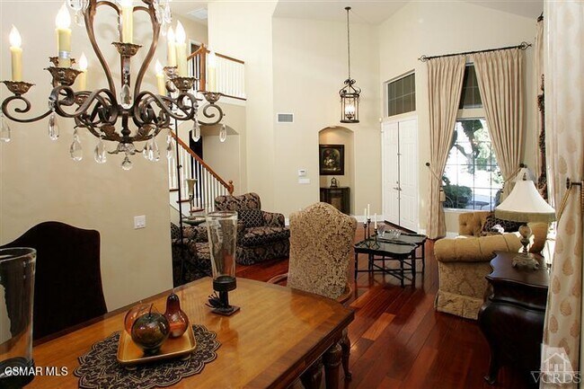 Foto del edificio - 2563 Littlefield Ct