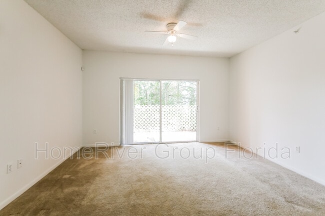Building Photo - 6936 SW 39th St