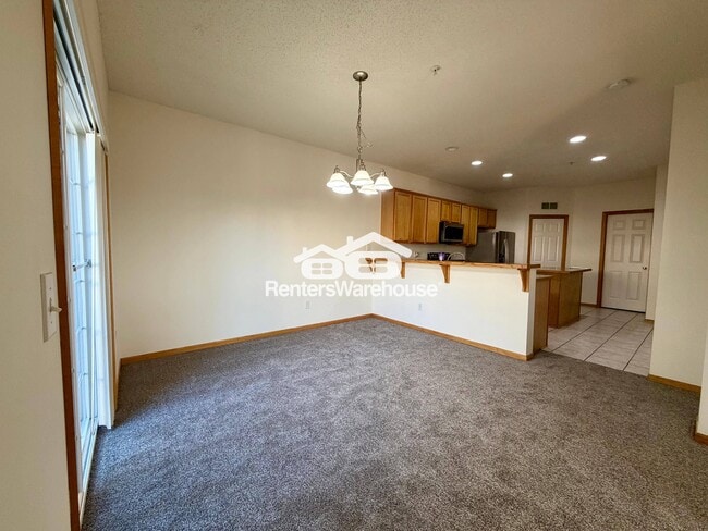 Building Photo - 1476 111th Dr NE