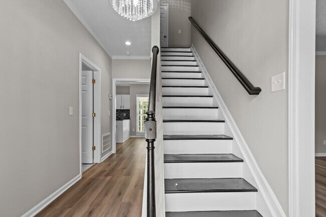 Foto del edificio - 4050 River Green Pkwy