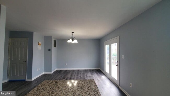 Foto del edificio - 6539 Huntshire Dr