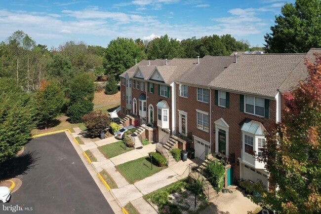 Building Photo - 20780 Dockside Terrace