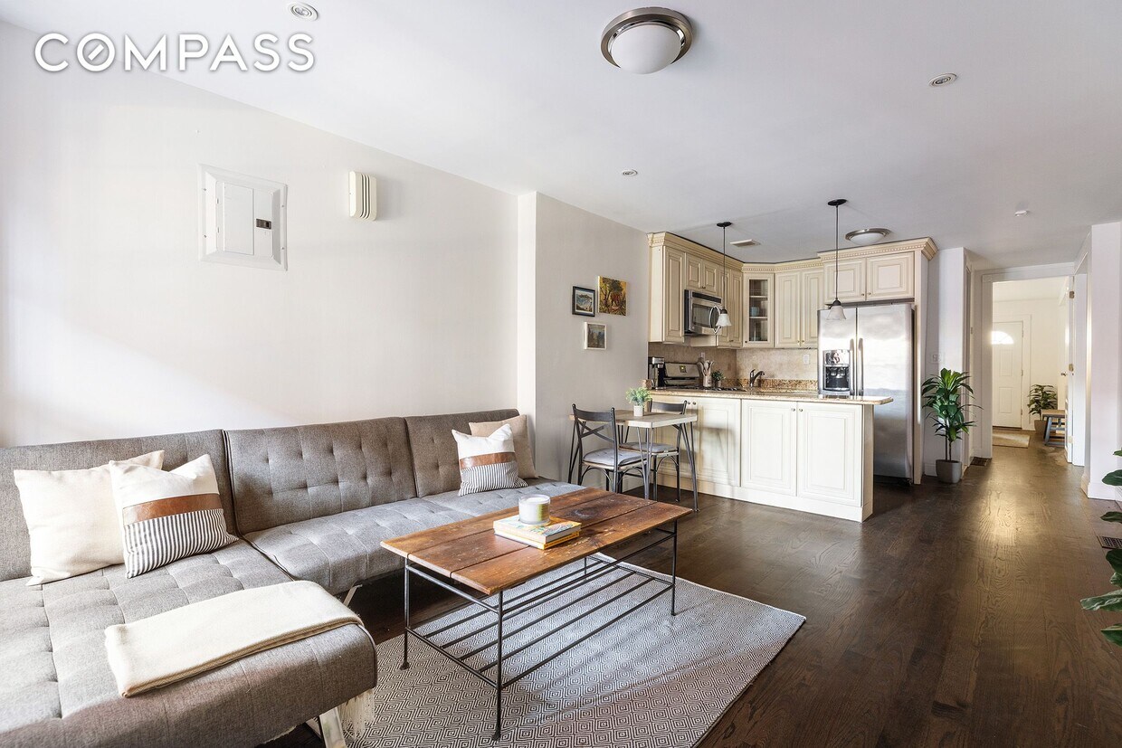 1 Pulaski St Unit GARDEN, Brooklyn, NY 11206 Room for Rent in Brooklyn, NY