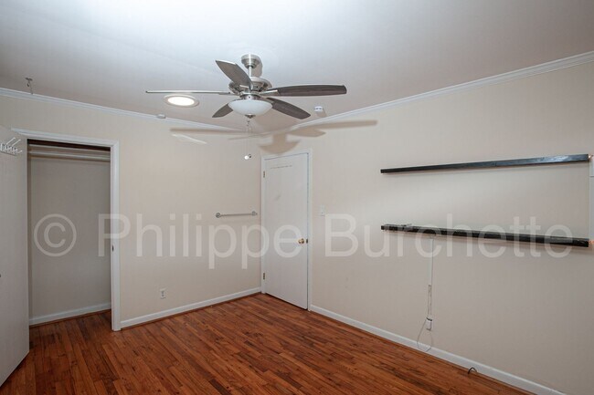 Foto del edificio - Charming 3-Bedroom Home for Rent in Durham...