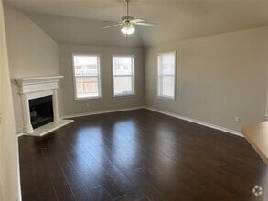Building Photo - 5908 Meadowglen Dr