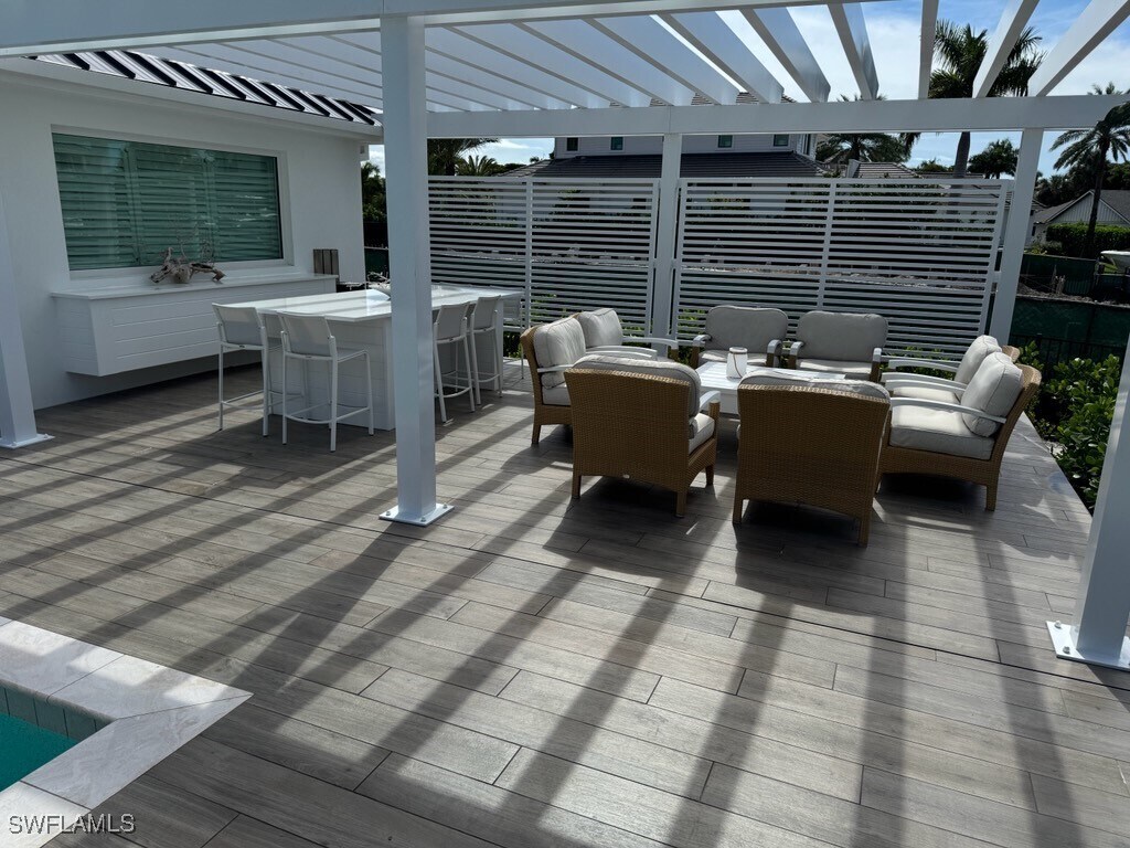 Foto del edificio - 3737 Crayton Rd