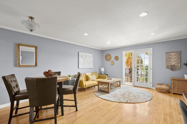 Foto del edificio - 6501 E Hill Dr