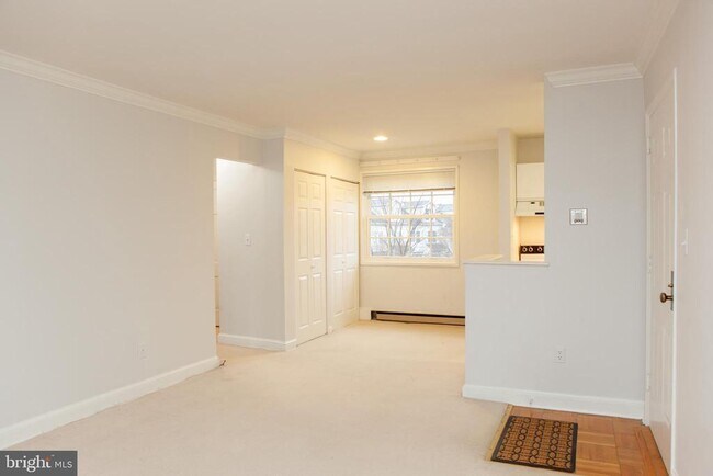 Foto del edificio - 1712 W Abingdon Dr