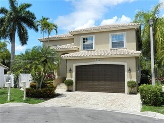 Building Photo - 210 La Costa Ct