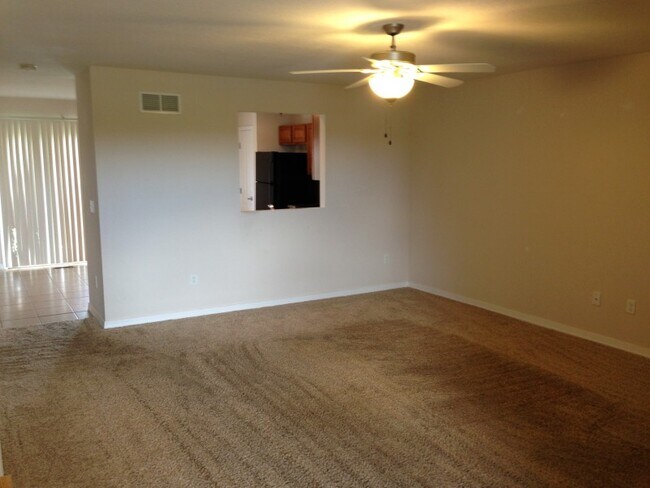 Foto del edificio - 3816 Balmoral Dr