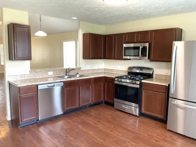 Building Photo - 4026 Hawthorn Glen Ct