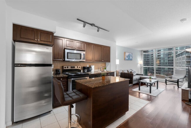 Photo du bâtiment - 1607 Georgian Heights Blvd