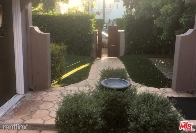 Foto del edificio - 2 br, 1 bath House - 1020 N La Jolla Ave