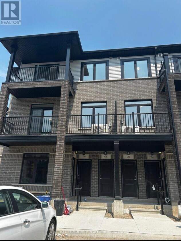 Photo principale - 66 Thatcher Dr