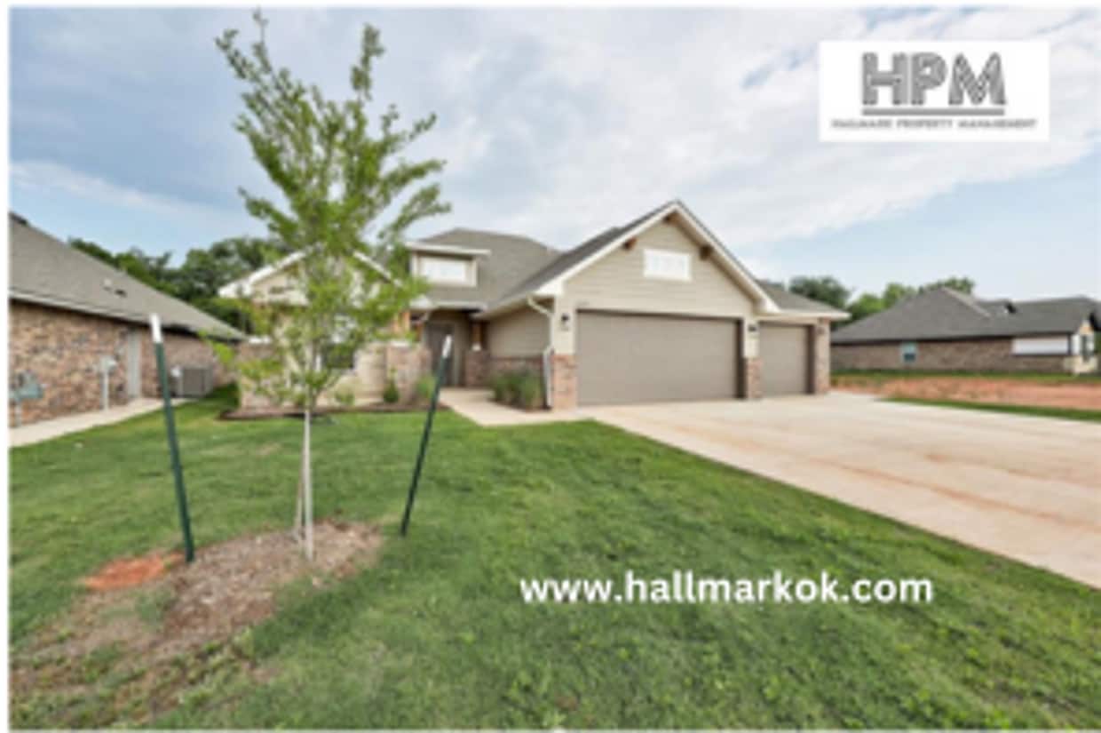 Primary Photo - For Lease in Moore, Newer Home in Edgewate...