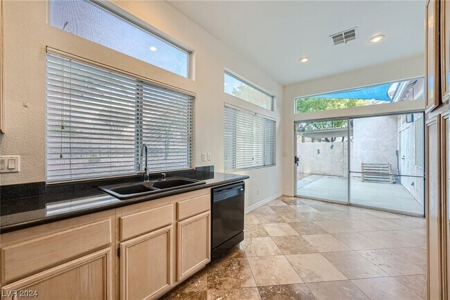 Building Photo - 1733 Pacific Breeze Dr