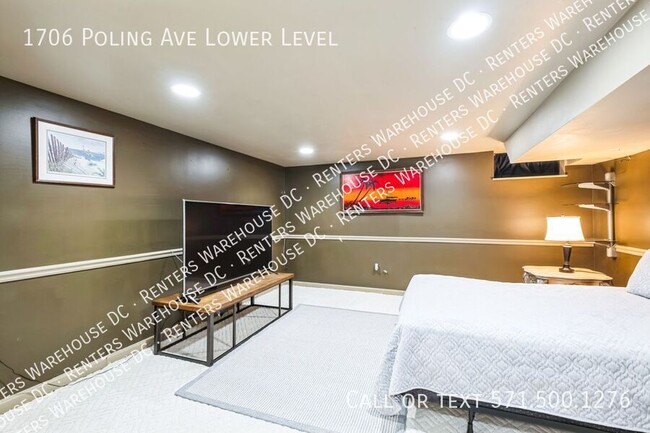 Foto del edificio - Spacious Luxury Basement Suite In Friendly...