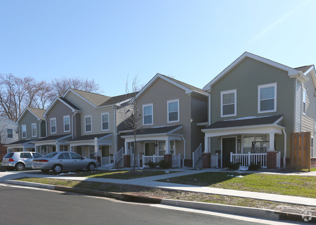 Foto del edificio - Crest Manor Redevelopment