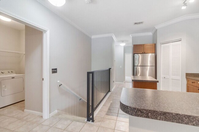 Foto del edificio - 2152 Portofino Pl