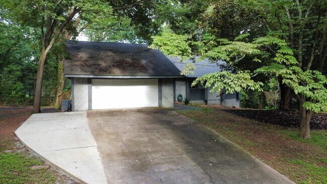 Additional Parking Pad - 2672 Suzanne Ln